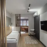 Tam Center Next To Blloku No1 Διαμέρισμα *